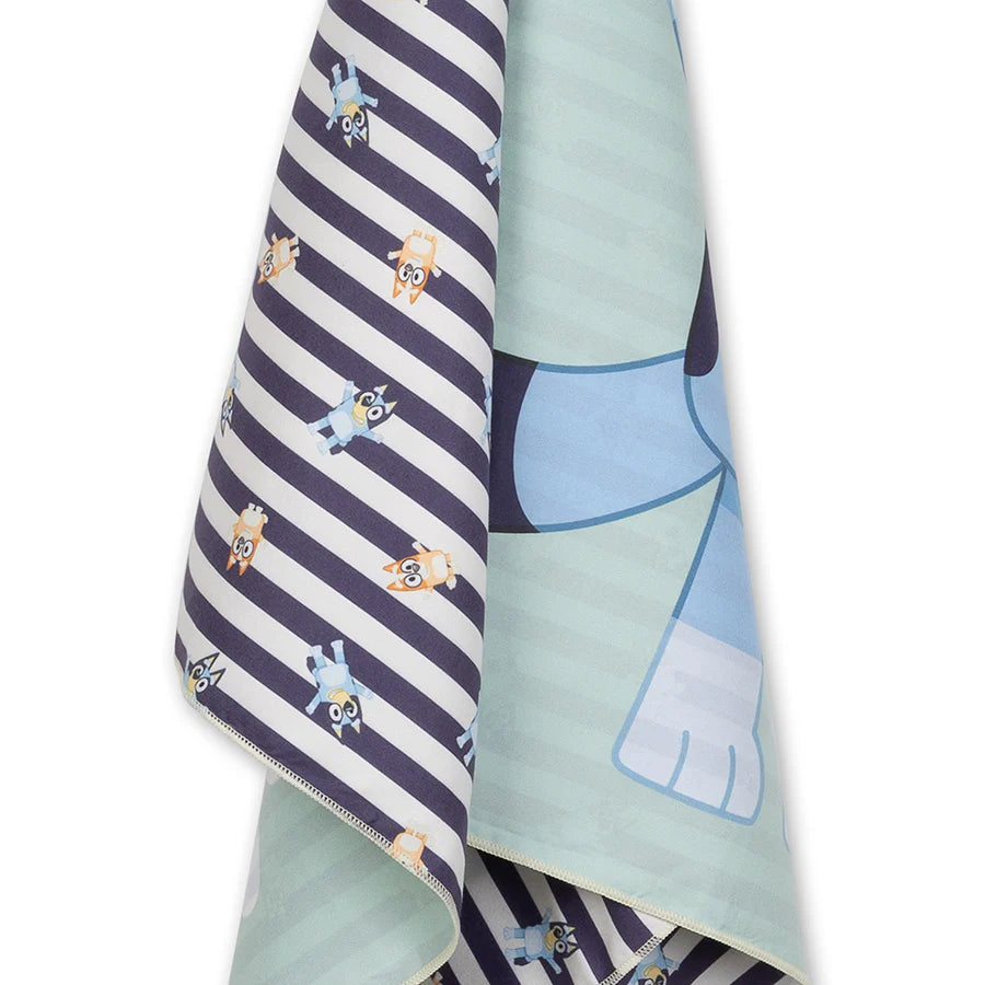 Toalla de playa de microfibra azul 135 x 65 cm